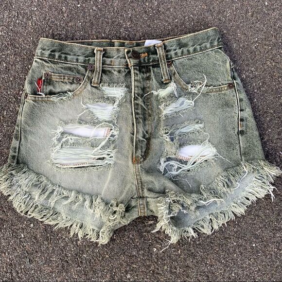 Vintage LEI Denim Shorts Distressed High Rise Y2K Gray Light Wash Size 26 - Picture 1 of 5